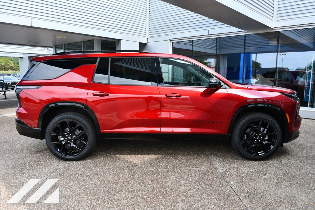 2026 Chevrolet Traverse RS photo 9