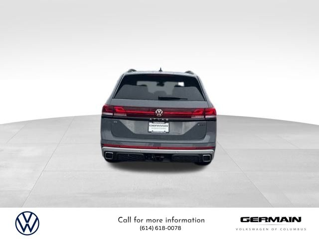 2025 Volkswagen Atlas Peak Edition SE photo 5