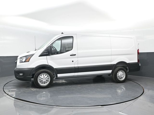 2025 Ford Transit photo 4