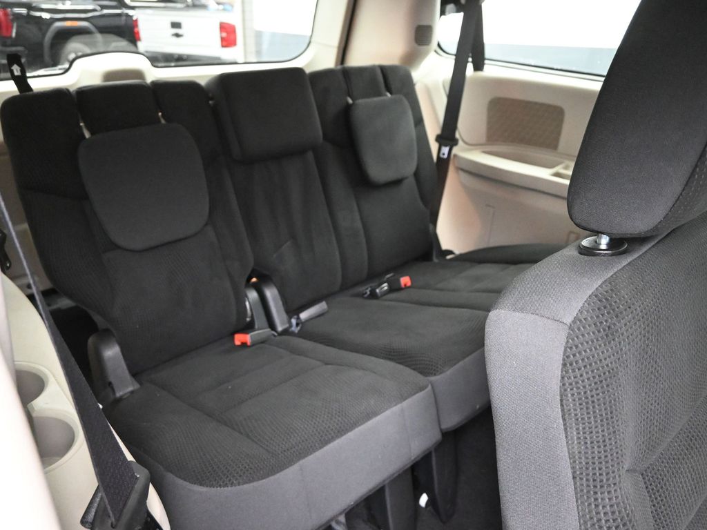 2019 Dodge Grand Caravan SE photo 7