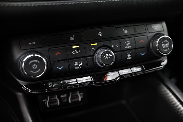 2022 Dodge Durango GT photo 37