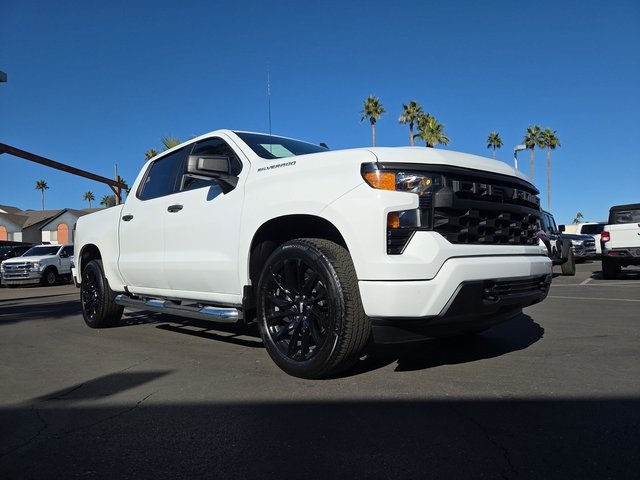 2024 Chevrolet Silverado 1500 Custom's photo