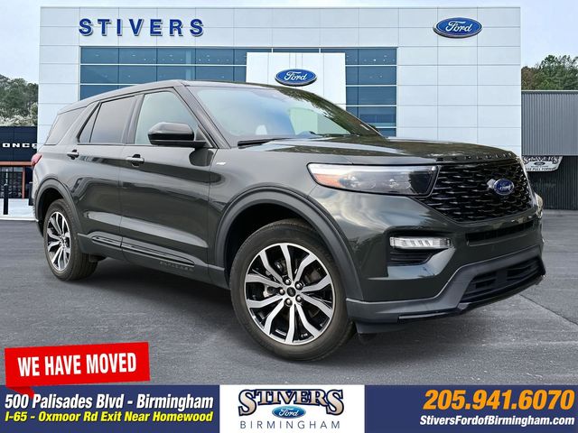 2022 Ford Explorer ST-LINE's photo