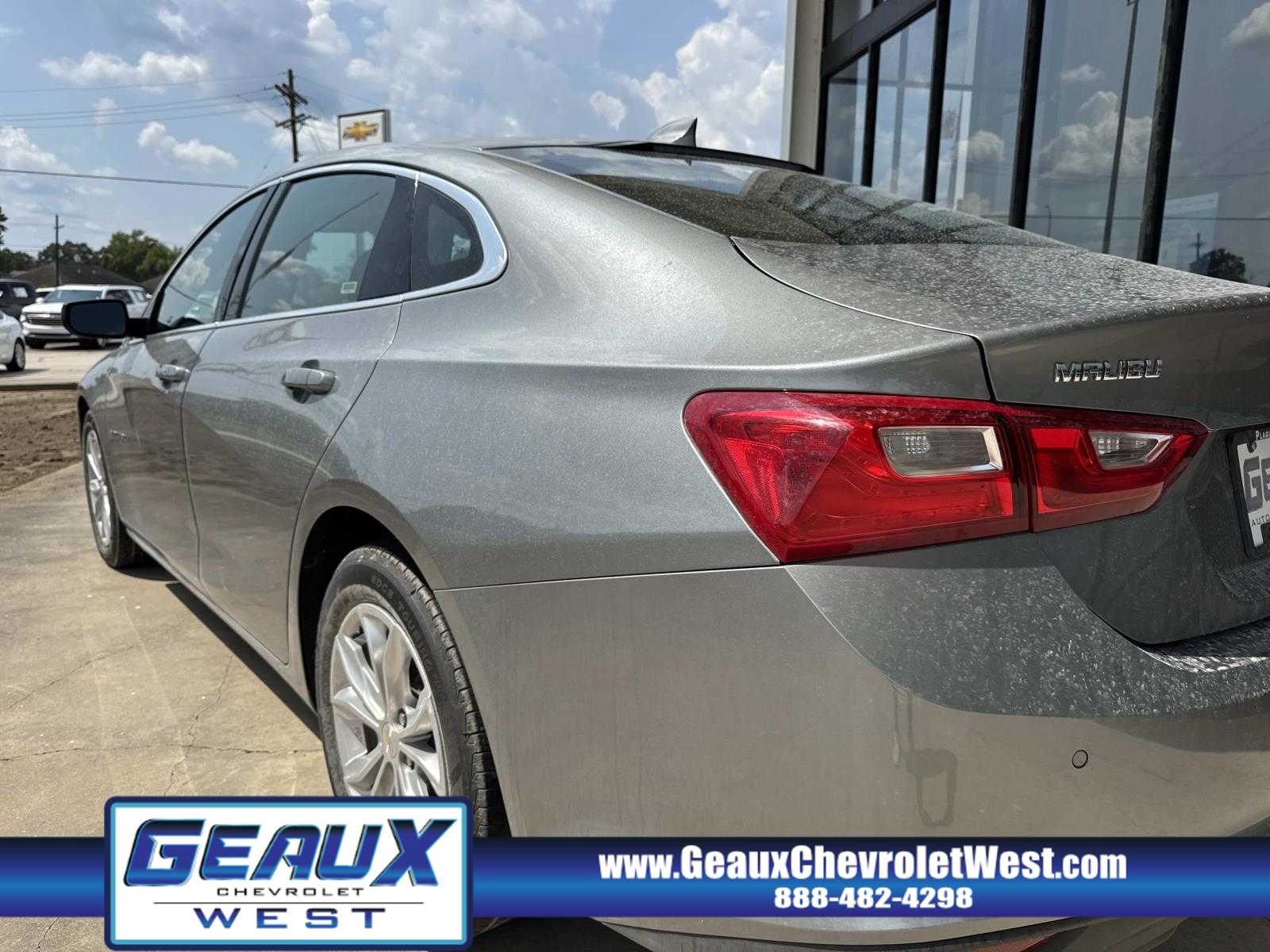 2024 Chevrolet Malibu 1LT photo 9