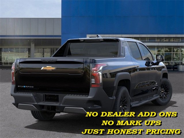 2025 Chevrolet Silverado EV LT photo 4