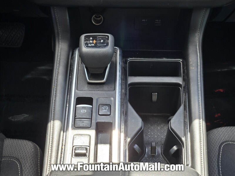 2023 Nissan Pathfinder SV photo 13