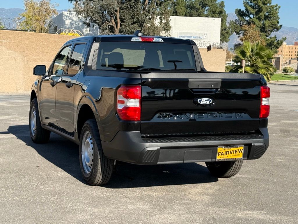 2025 Ford Maverick XL photo 3