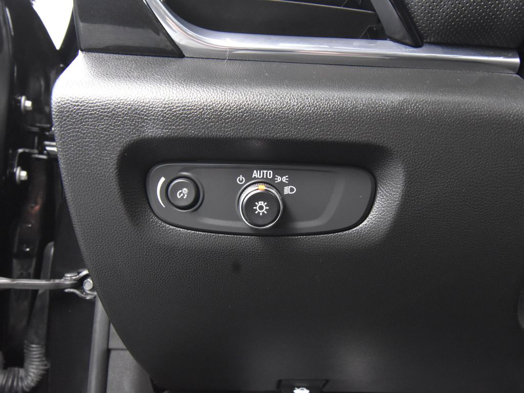 2023 Chevrolet Traverse RS photo 23