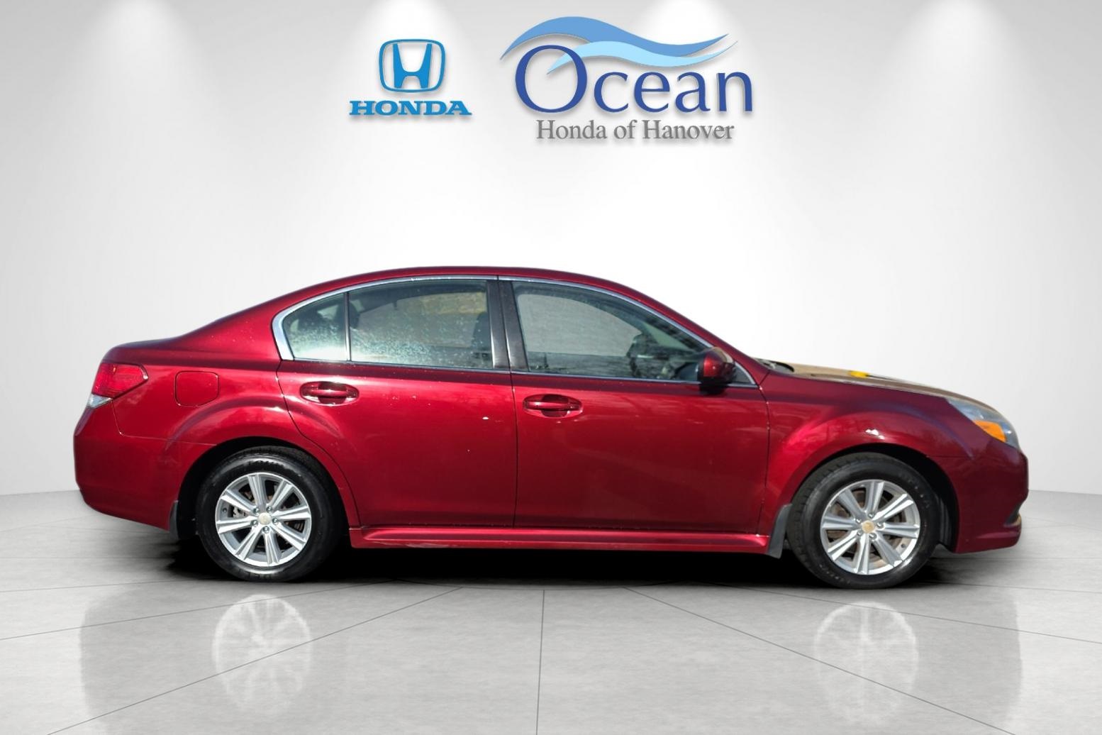 2012 Subaru Legacy 2.5i photo 2