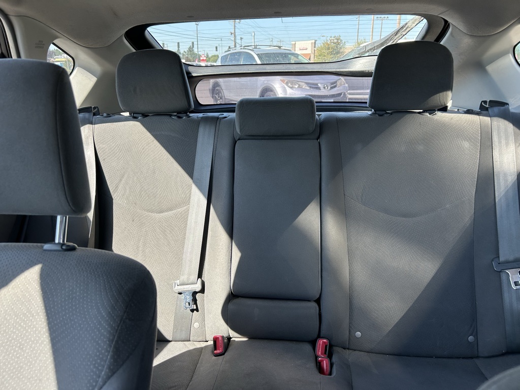 2011 Toyota Prius photo 16
