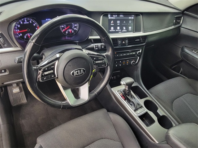 2019 Kia Optima LX photo 9