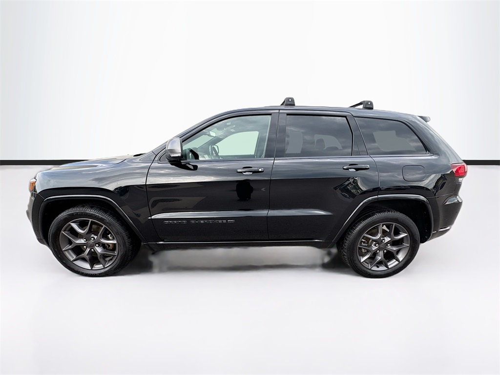 2021 Jeep Grand Cherokee Anniversary Edition photo 8