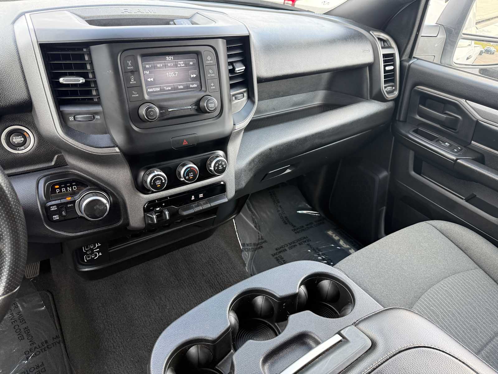 2024 Ram 2500 Tradesman photo 22