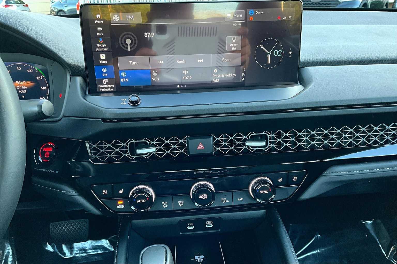 2024 Honda Accord Hybrid Touring photo 5