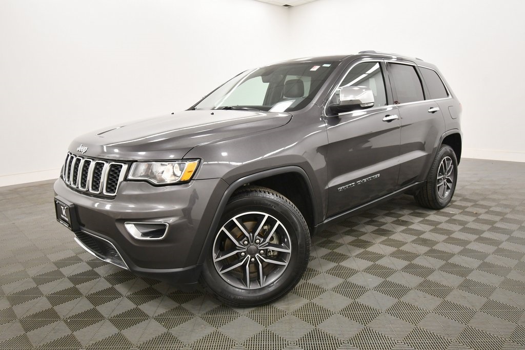 Used 2019 Jeep Grand Cherokee Limited with VIN 1C4RJFBG3KC724381 for sale in Rochester, Minnesota