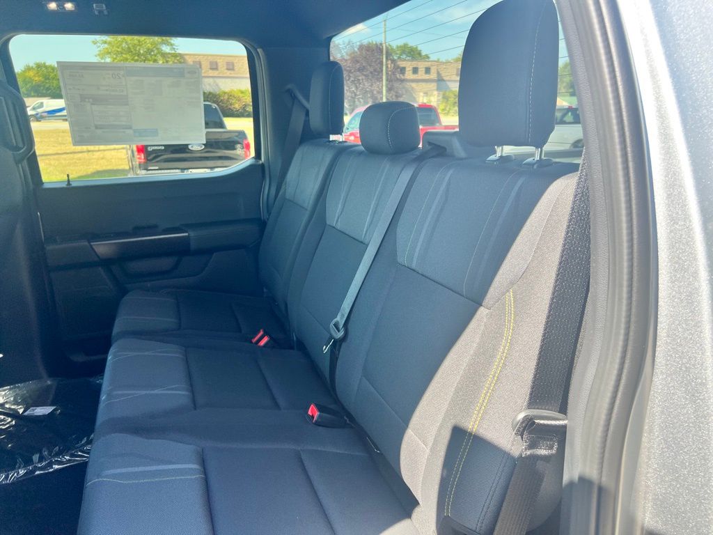 2025 Ford F-150 STX photo 15