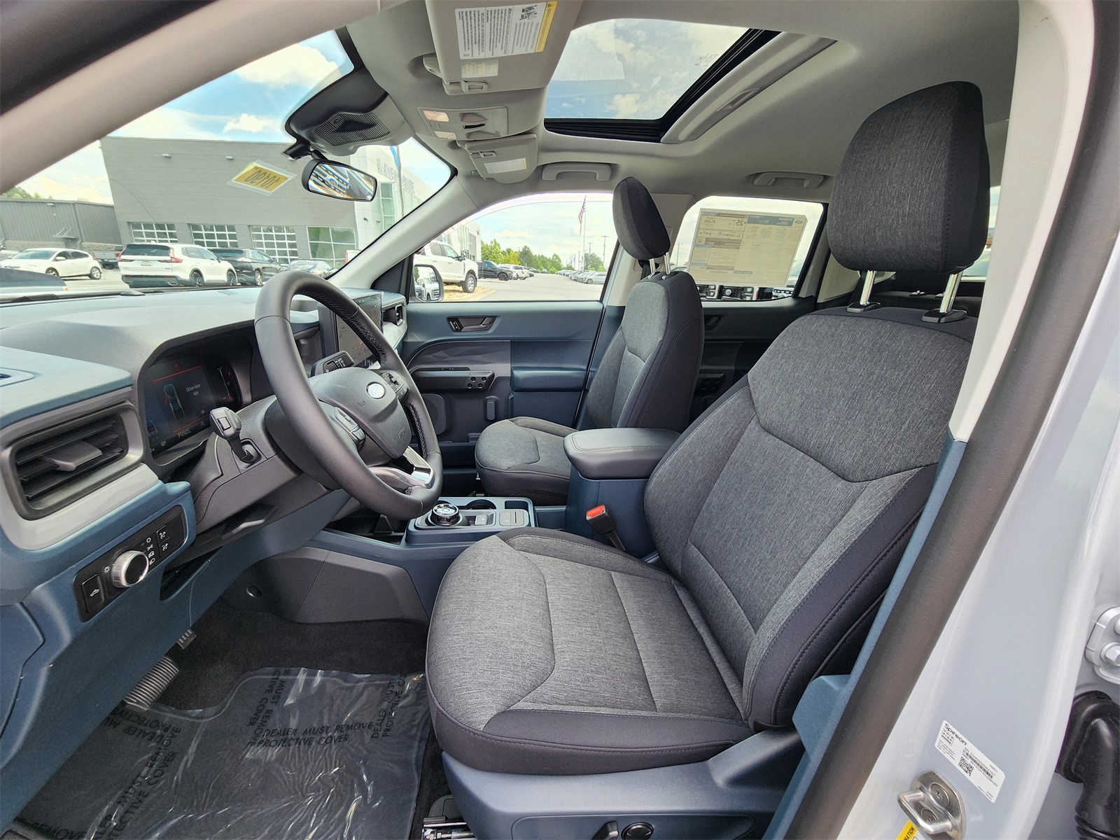 2025 Ford Maverick XLT photo 16