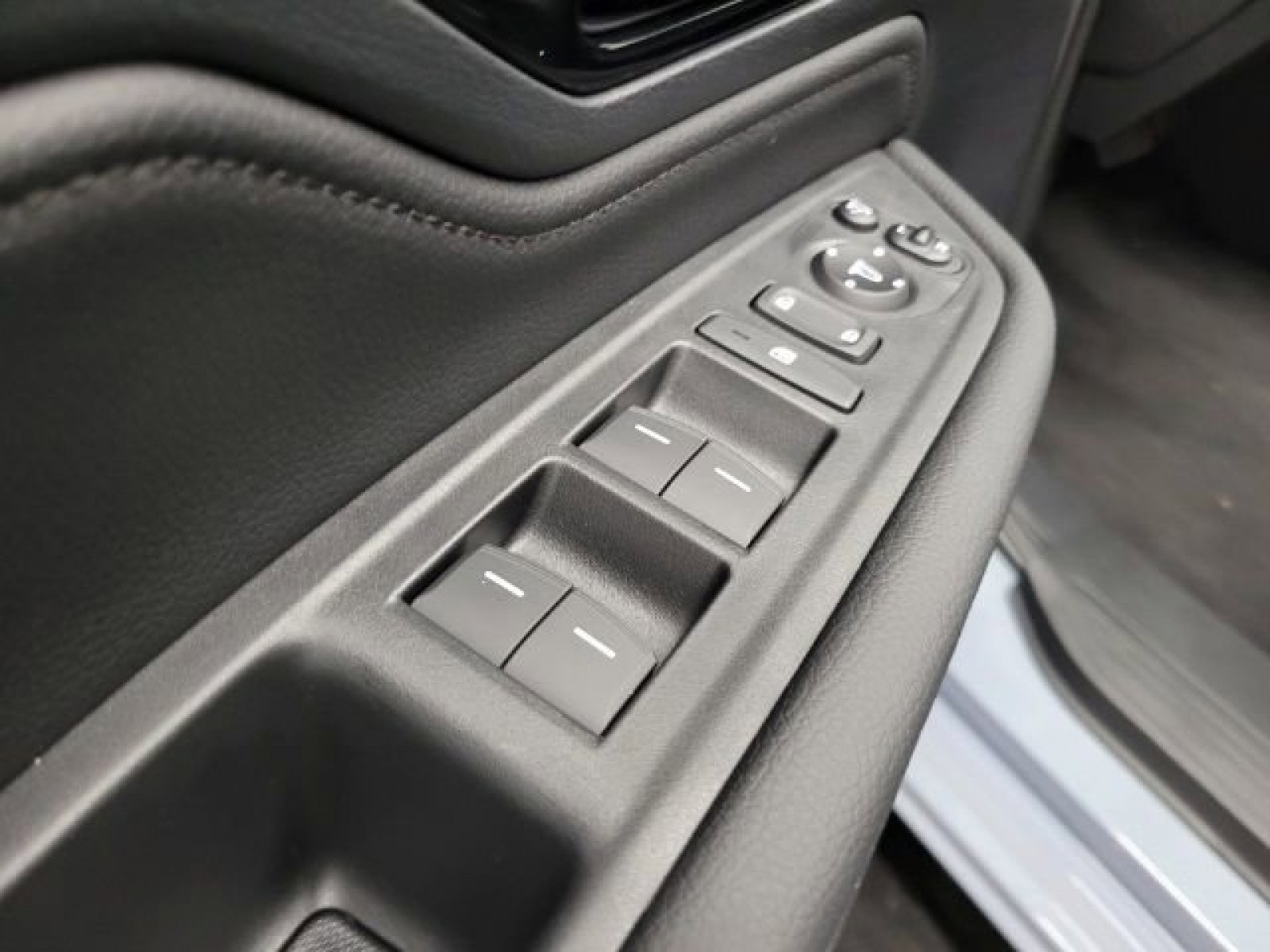 2026 Honda Odyssey Elite photo 4