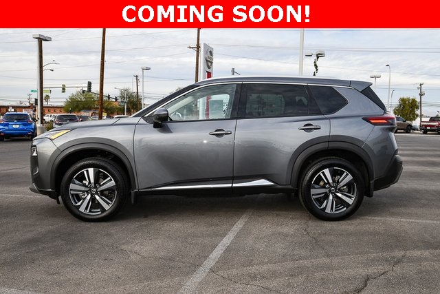 2022 Nissan Rogue SL photo 4