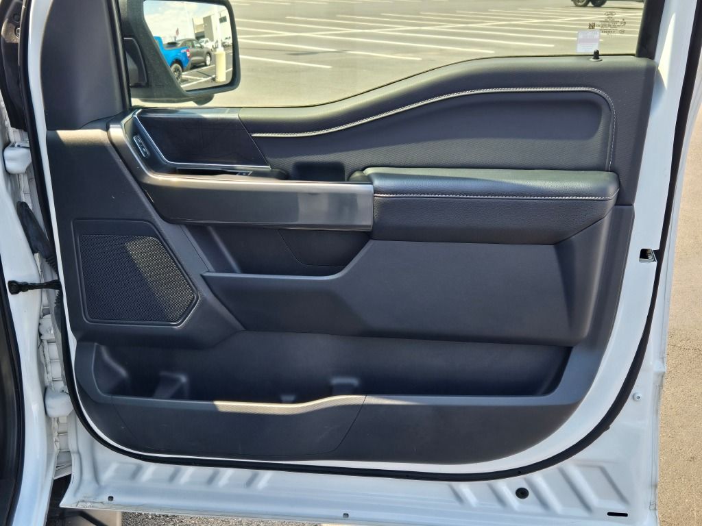 2022 Ford F-150 XLT photo 3