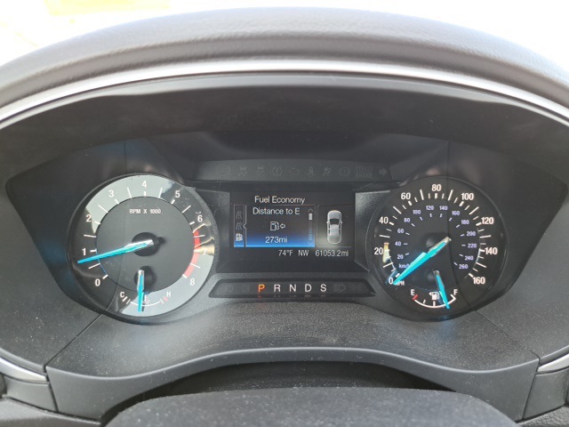 2016 Ford Fusion SE photo 18