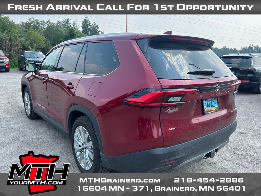 2024 Toyota Grand Highlander Platinum photo 6