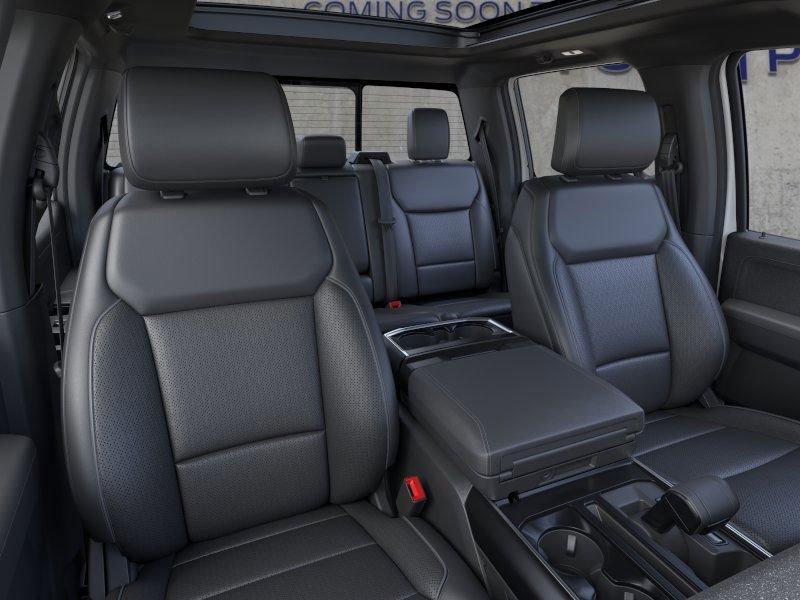 2025 Ford F-150 Lariat photo 2