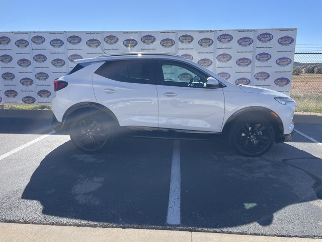 2024 Buick Encore GX Sport Touring's photo