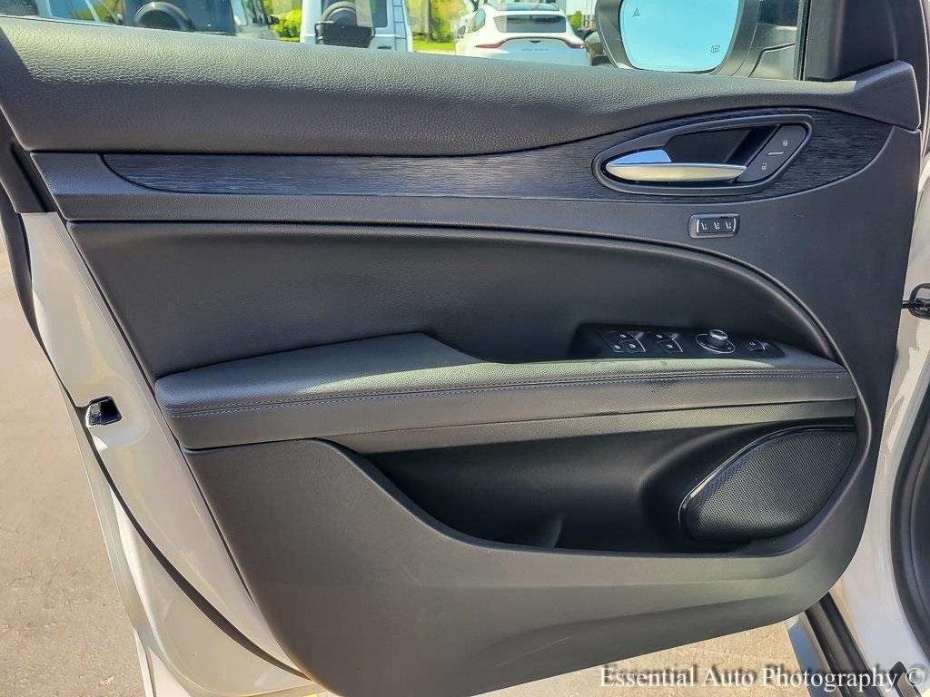 2024 ALFA ROMEO STELVIO - Image 16