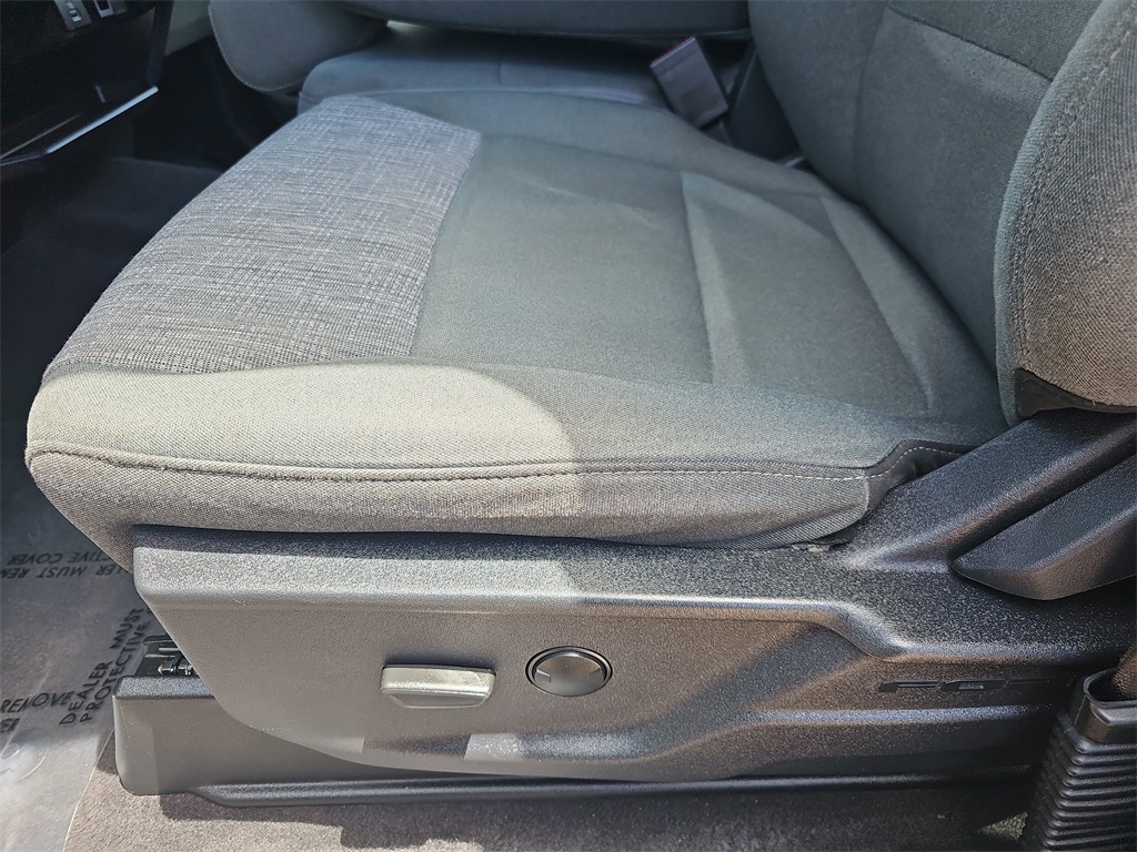 2023 Ford F-150 XLT photo 26