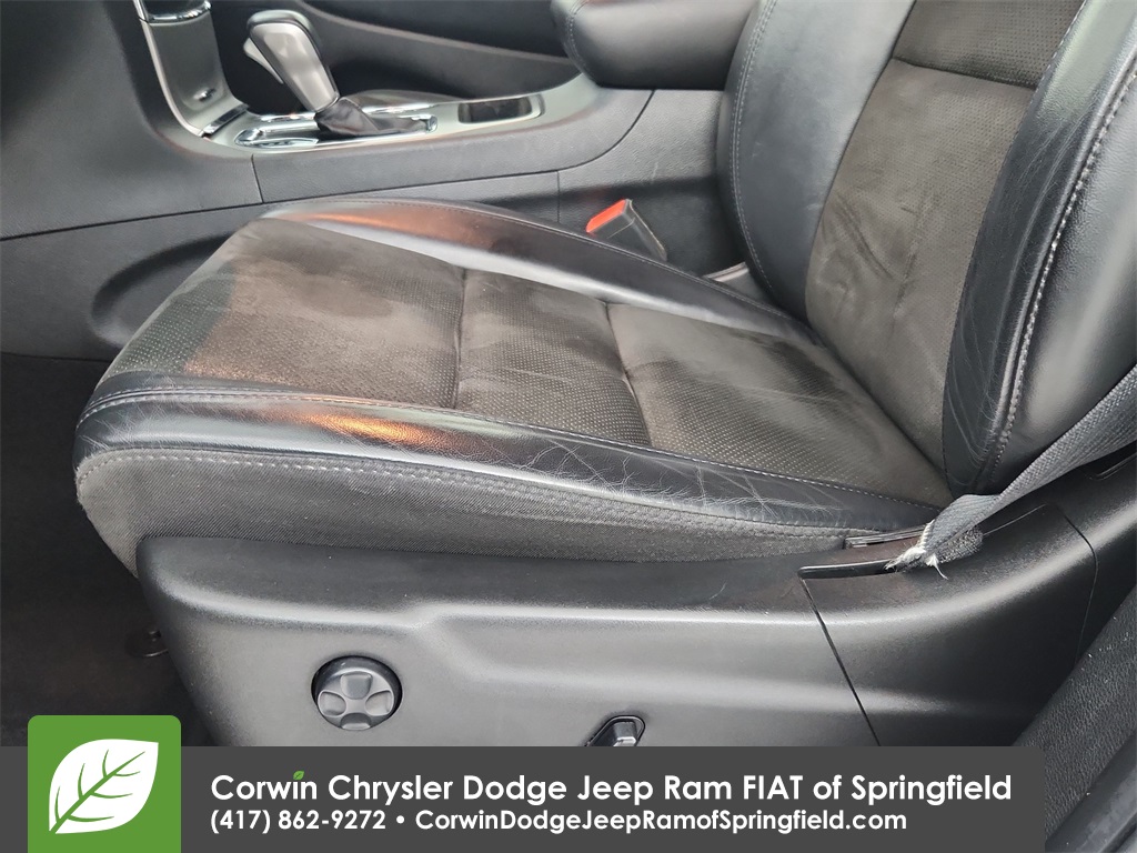 2020 Jeep Grand Cherokee Altitude photo 3