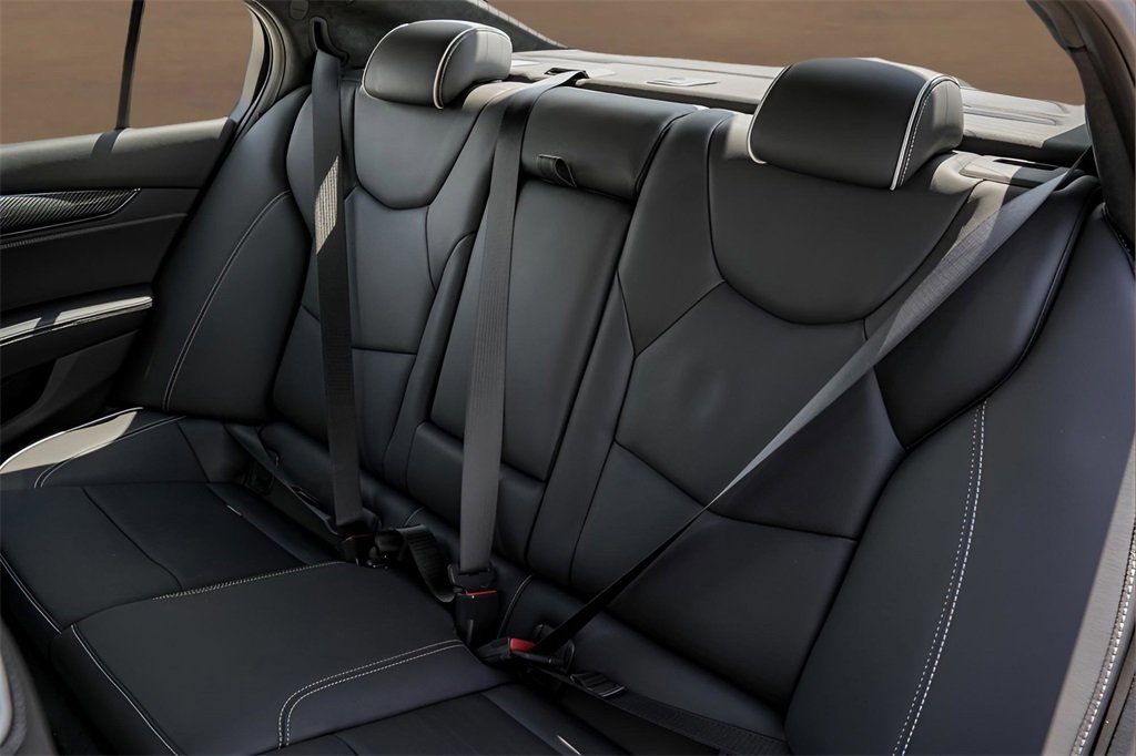 2025 Cadillac CT5 V photo 30