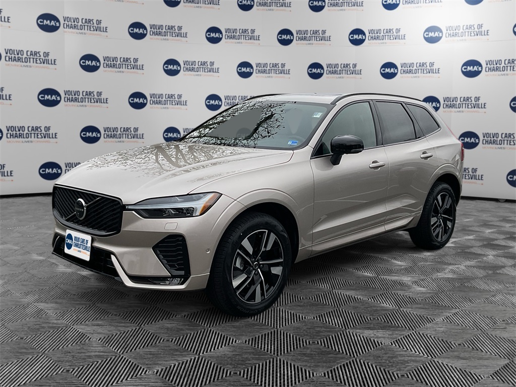 2026 Volvo XC60 Plus's photo