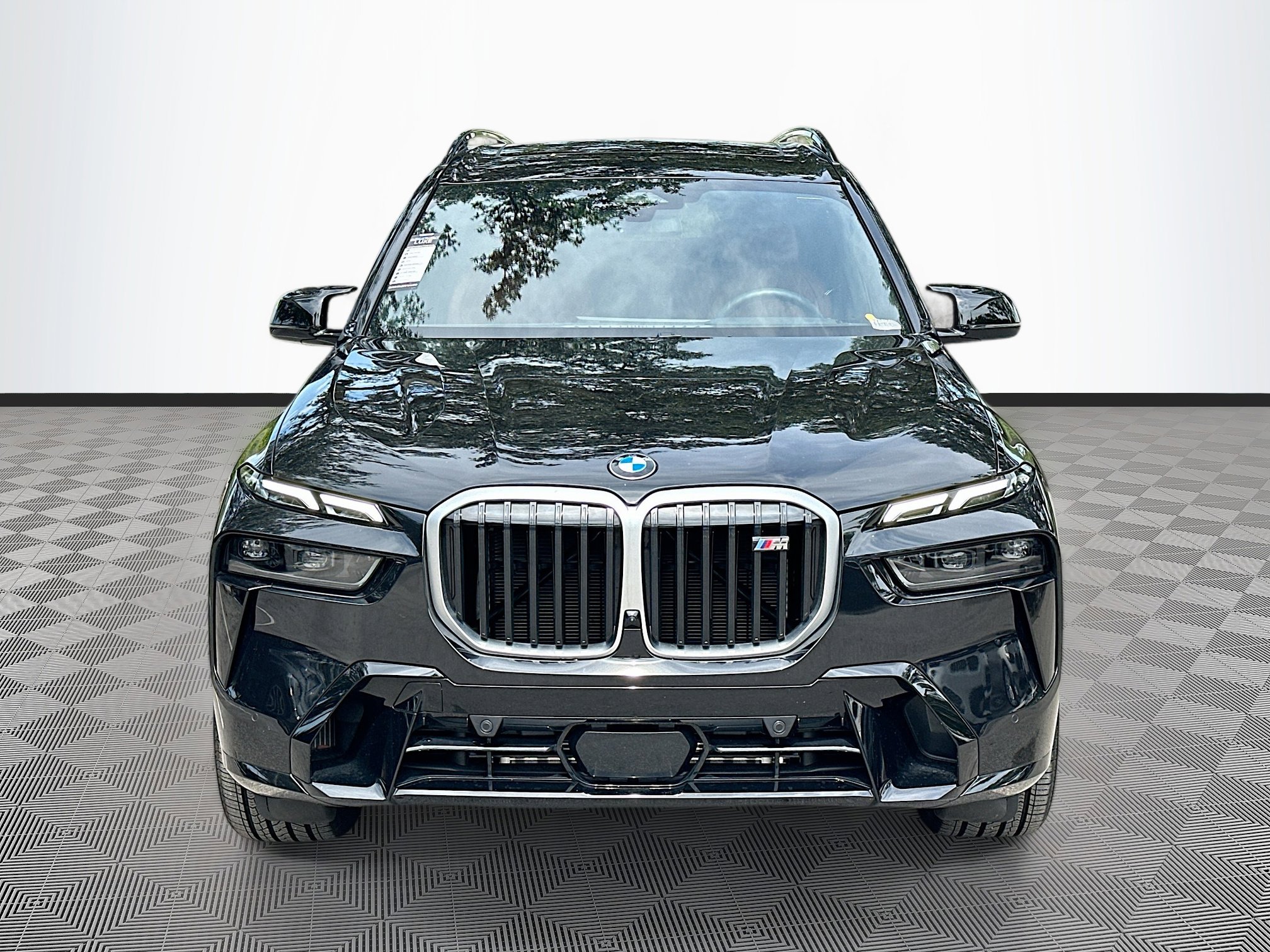 2025 Bmw X7 M60i photo 2