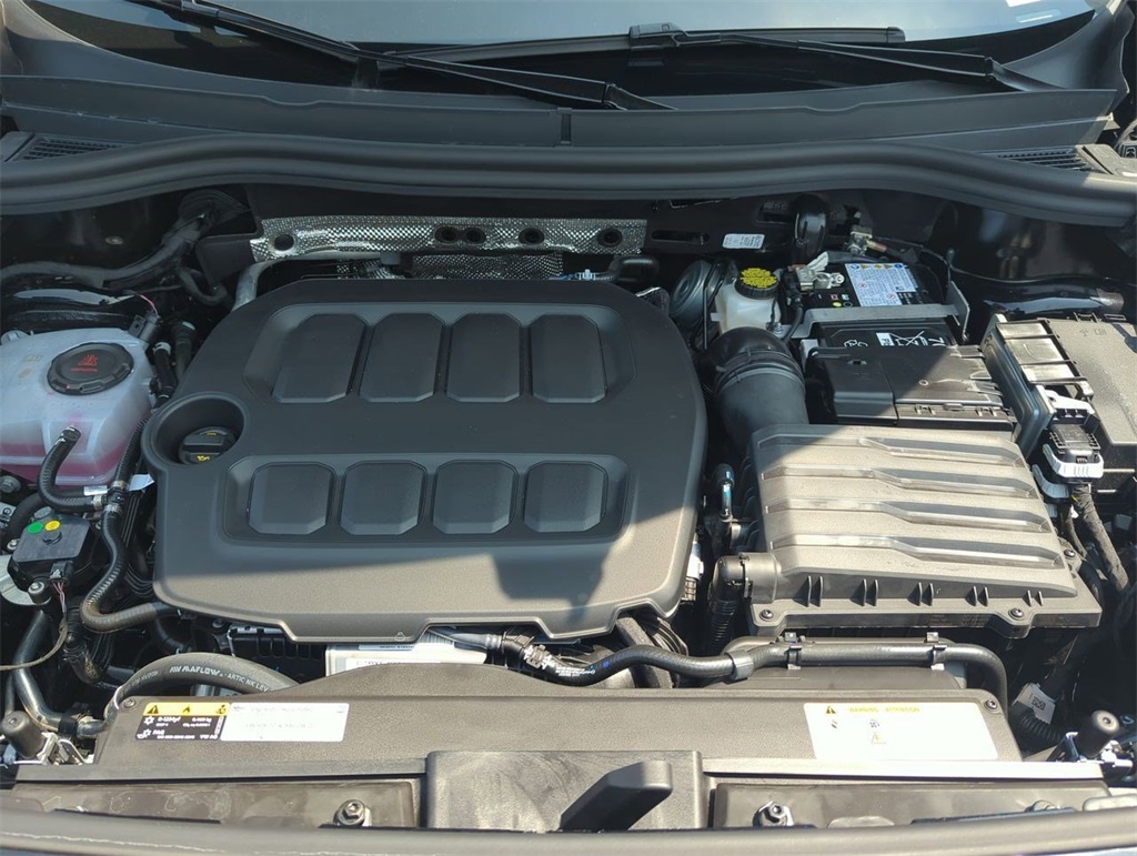 2025 Volkswagen Tiguan S photo 26