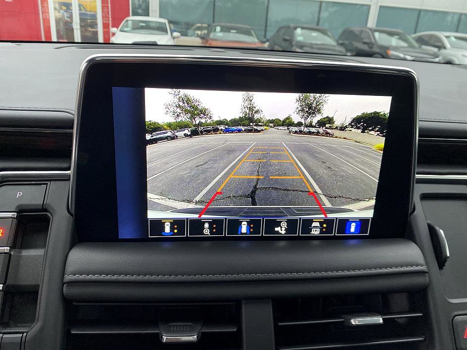 2022 Chevrolet Tahoe LT photo 15
