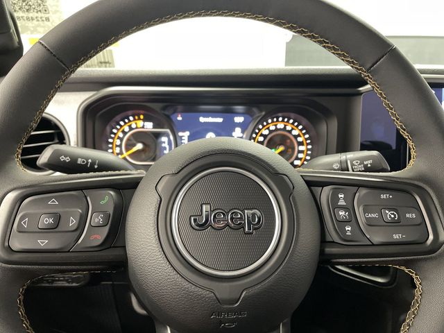2025 Jeep Gladiator Sport S photo 16