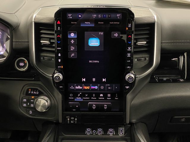 2025 Ram 1500 Laramie photo 9