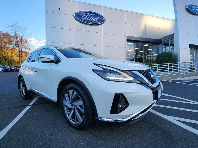 2019 Nissan Murano SL's photo