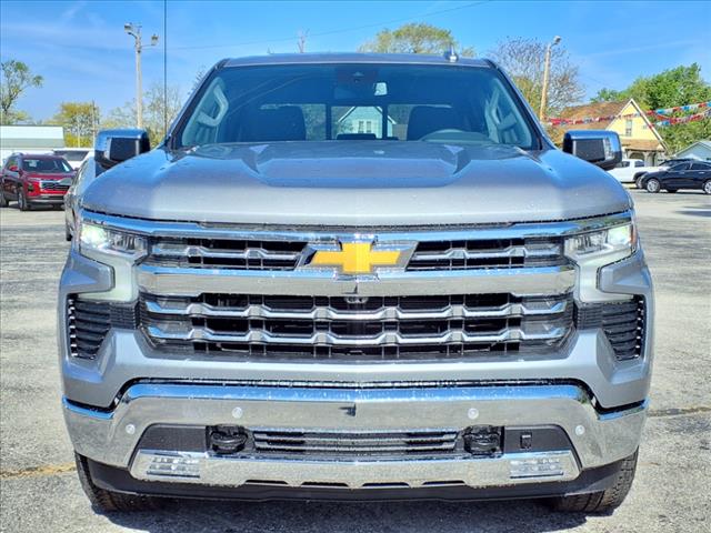 2025 Chevrolet Silverado 1500 LTZ photo 2
