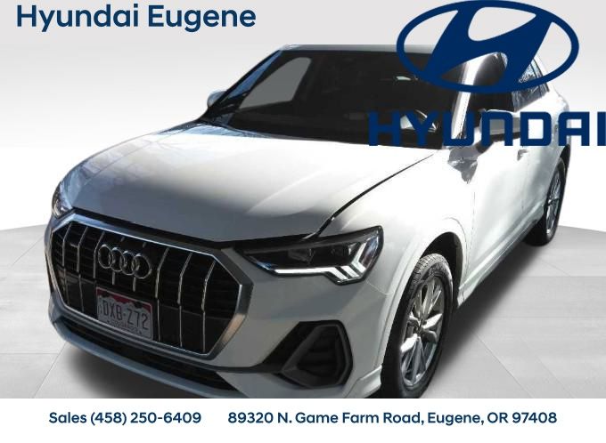 2025 Audi Q3 S Line Premium