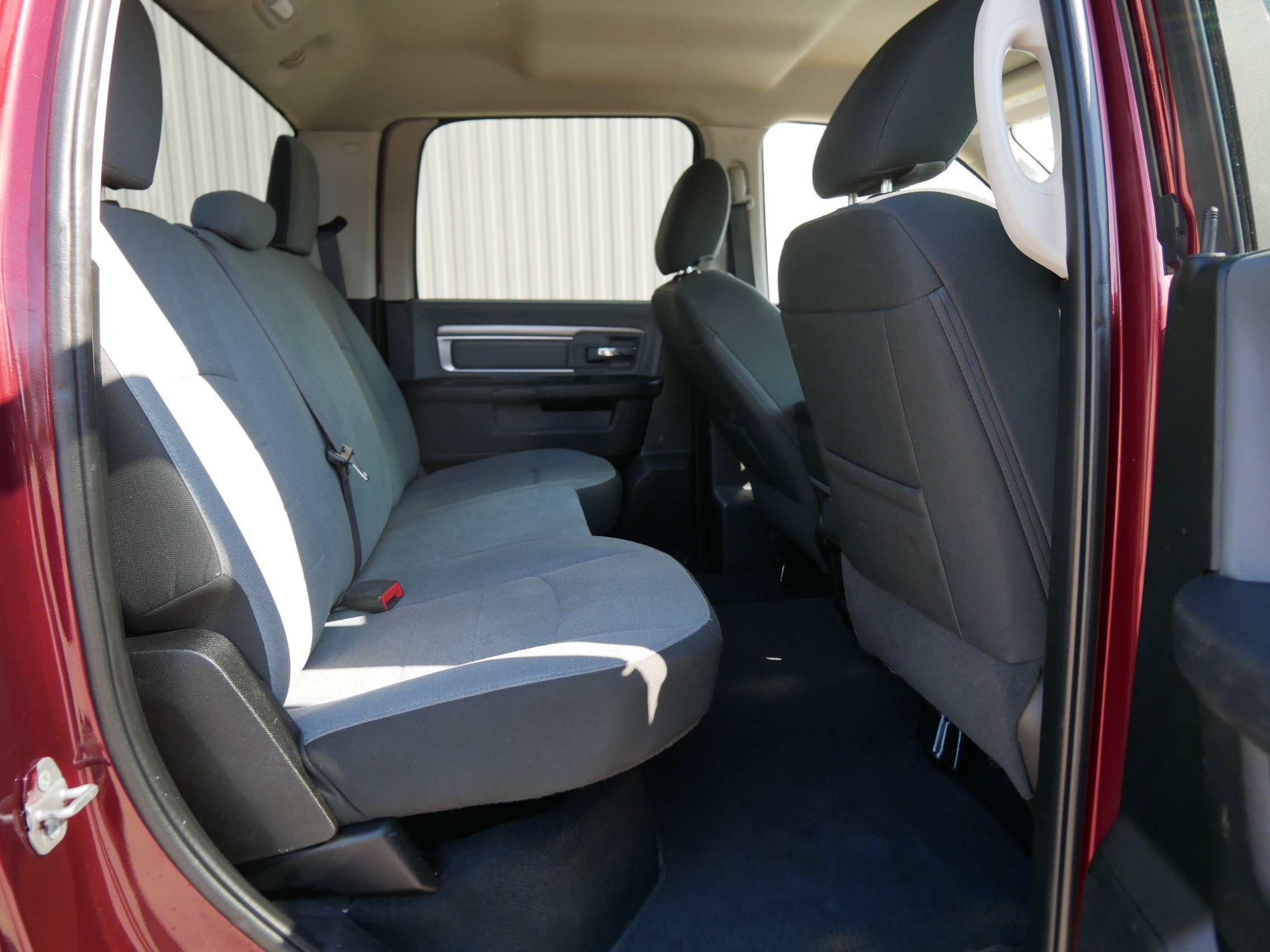 2021 Ram 1500 Classic SLT photo 13