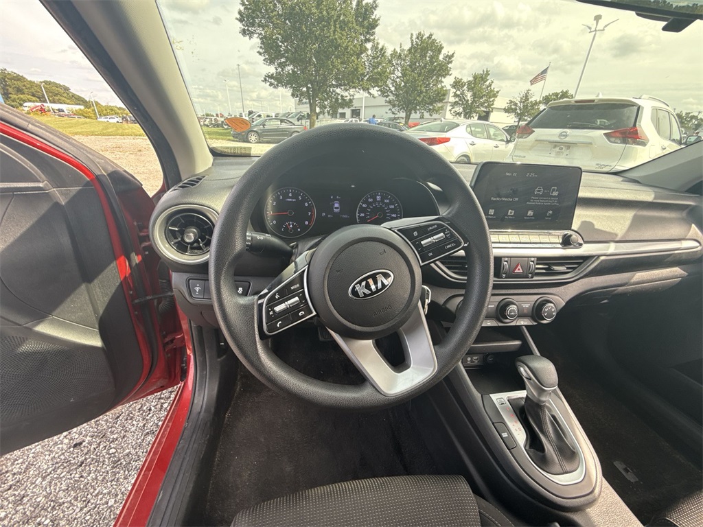2021 Kia Forte LXS photo 11