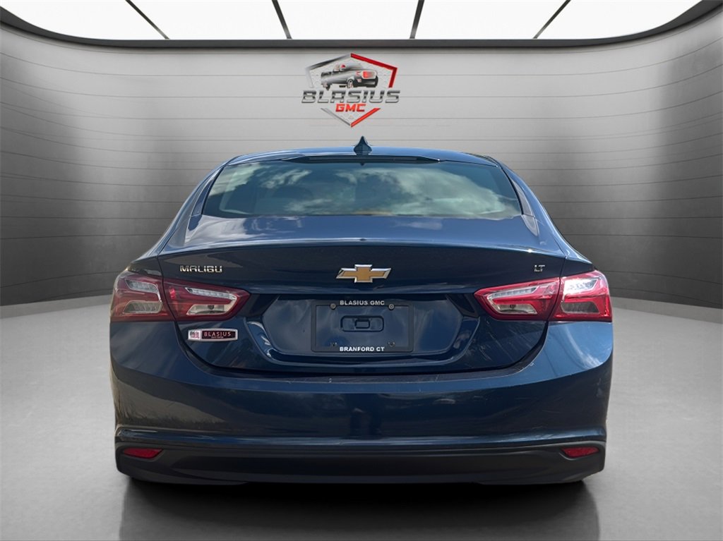 2022 Chevrolet Malibu 1LT photo 4