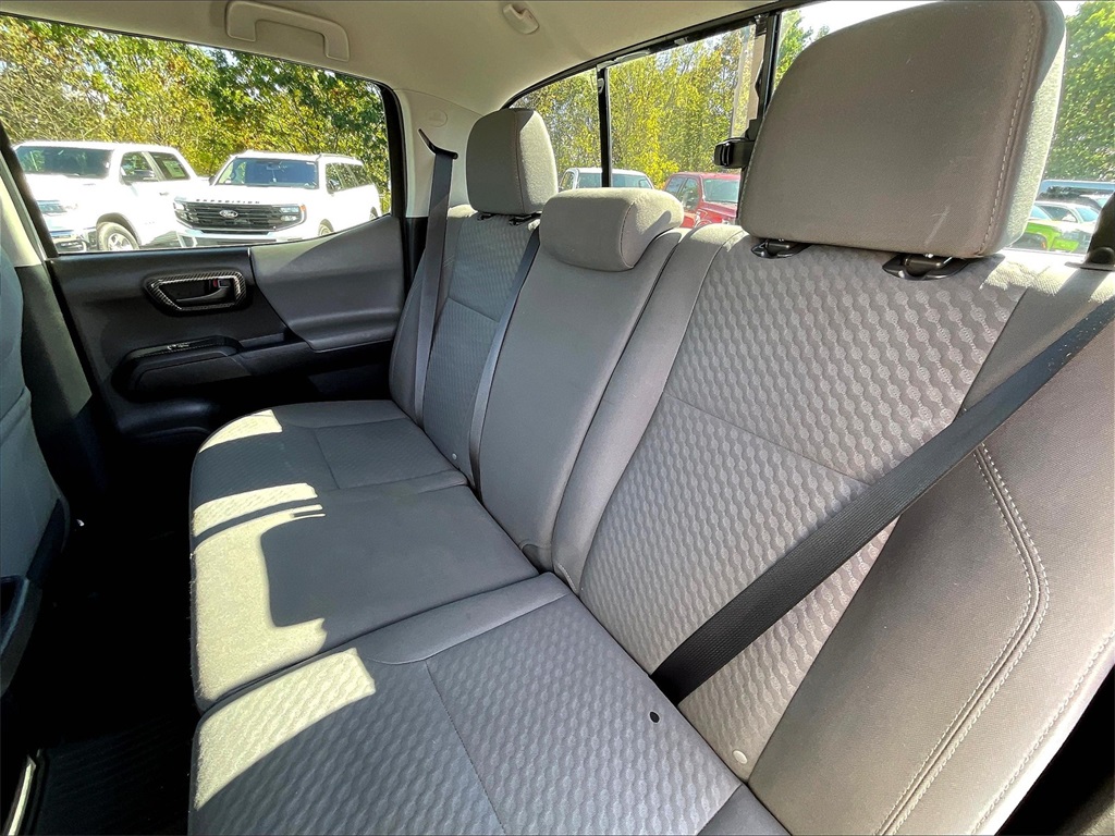 2020 Toyota Tacoma SR photo 14