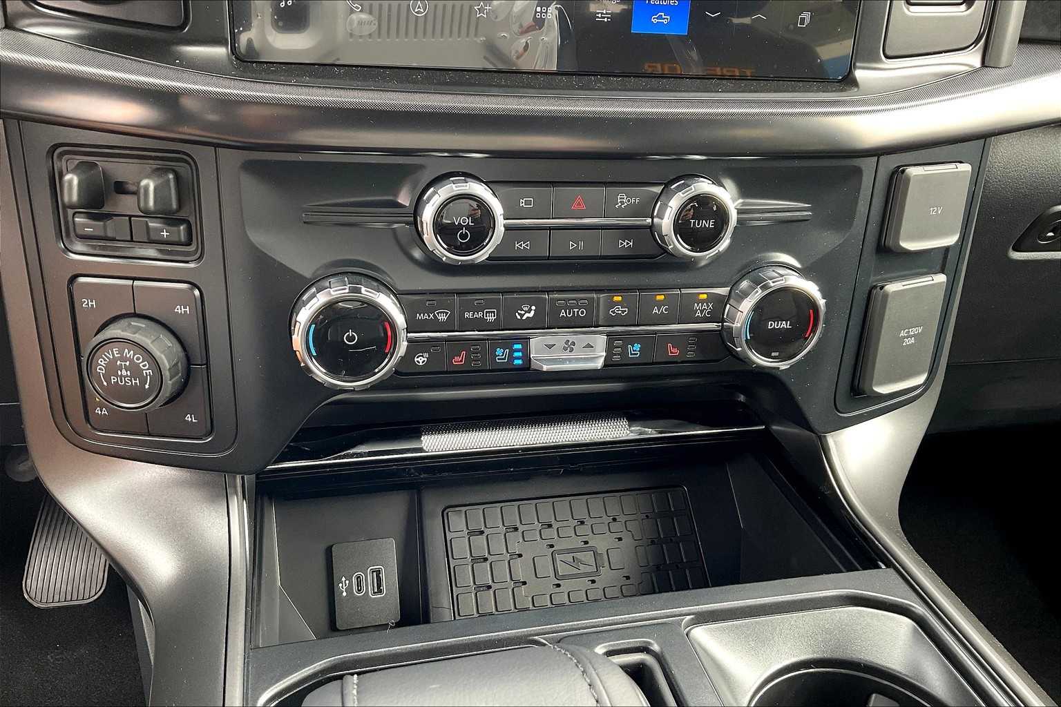 2025 Ford F-150 Tremor photo 18