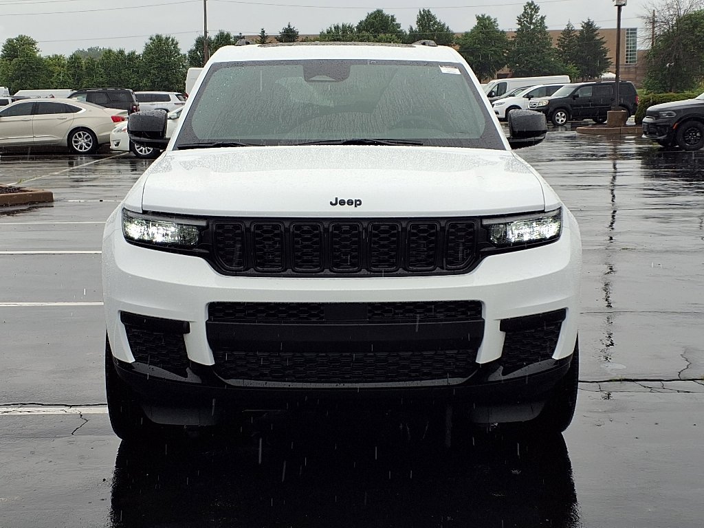 2025 Jeep Grand Cherokee Altitude X photo 21