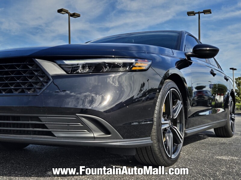 2024 Honda Accord Hybrid Sport photo 2