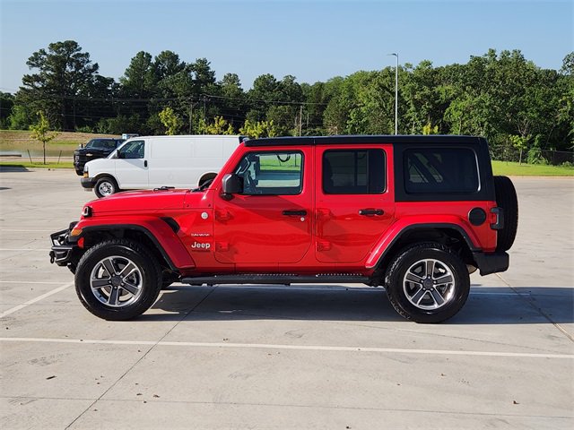 2022 Jeep Wrangler Unlimited Sahara photo 4
