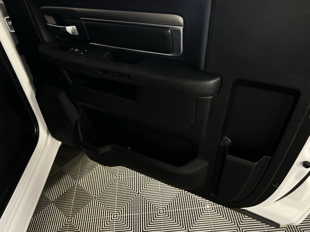 2021 Ram 1500 Classic Tradesman photo 25